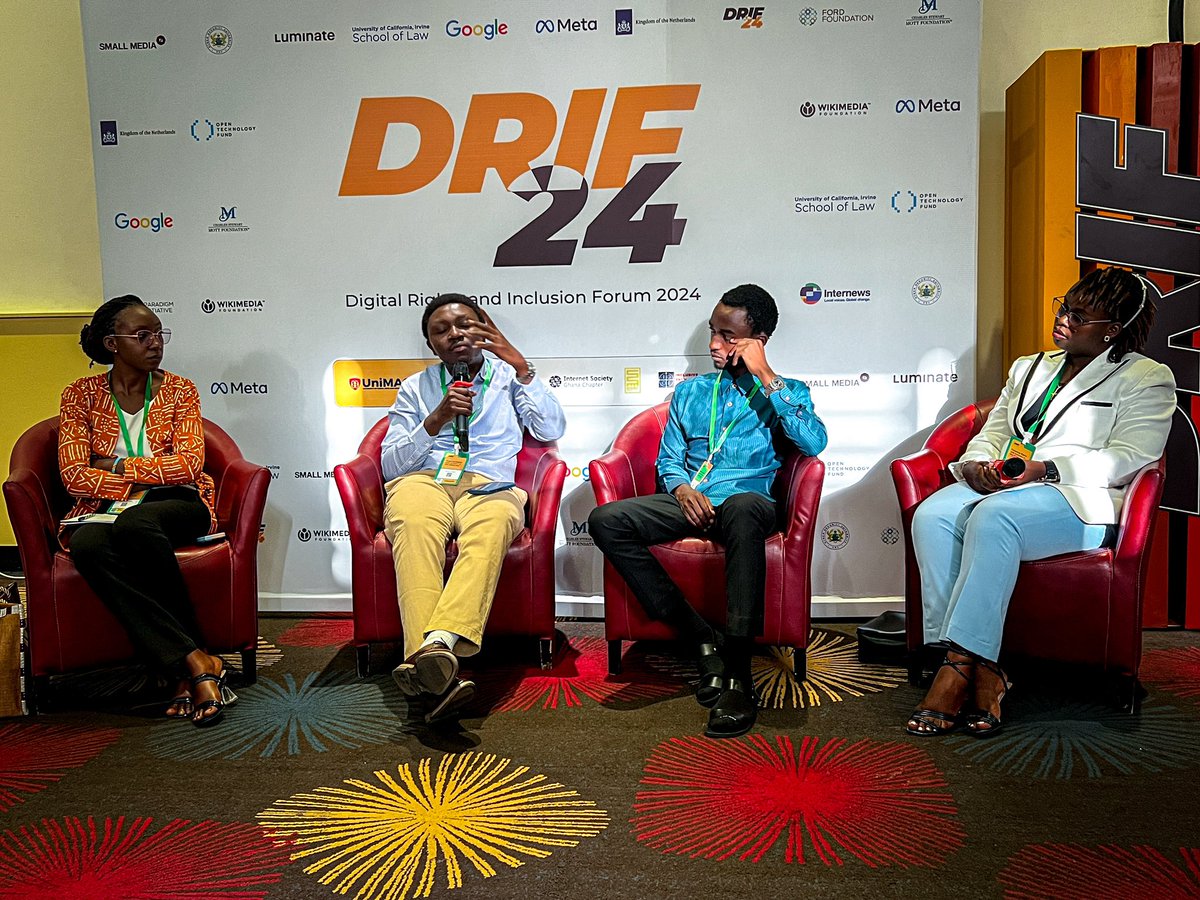 #DRIF24 : Le journaliste congolais, basé à Goma, David Kasi est à Accra, au Ghana 🇬🇭 , pour participer à la 11e édition du Forum sur les droits numériques d’inclusion. L’événement, débuté le 23 avril,  prendra fin ce jeudi 25 avril.

👉🏾 totalementactus.net/drif24-ghana-d…