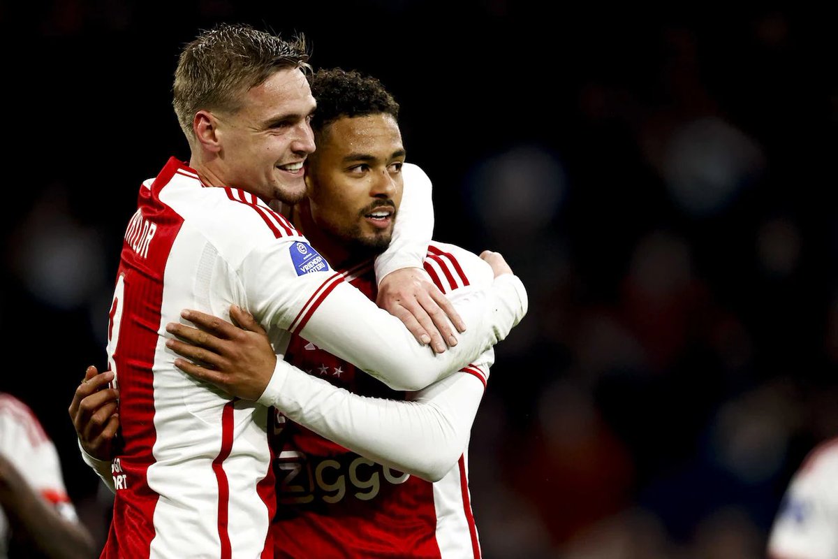 FT: AJAX - EXCELSIOR 2-2 Rensch was Cafu today…important goal by Akpom. Considering everything…one point might be crucial to hold on the 5th spot. Taylor very close a few times… #Ajax #ajaexc #eredivisie #Rensch #Bergwijn #Akpom #Taylor