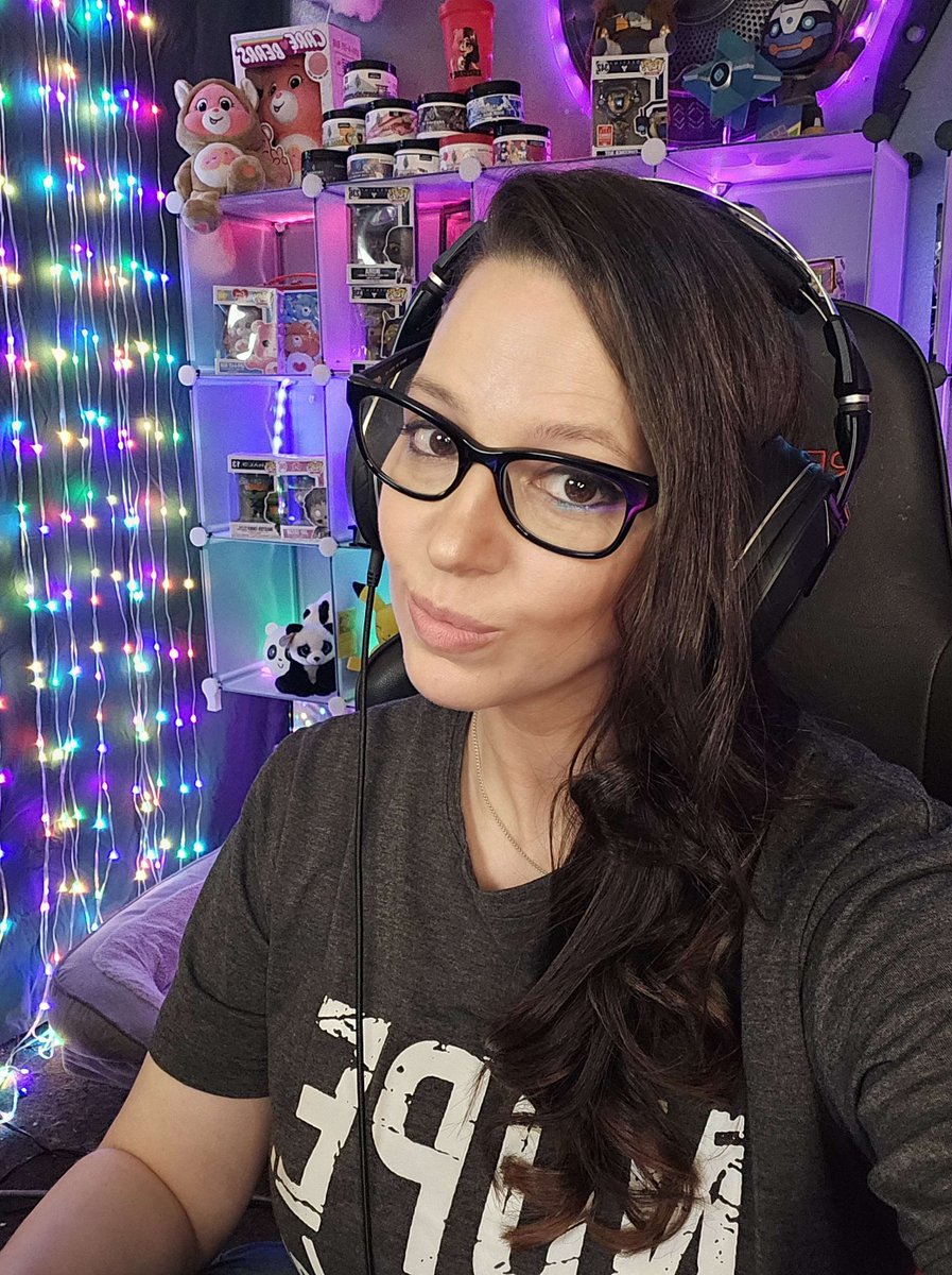 🦇🔥 Join me LIVE as I swing closer to 1K Bat Kills in Hunt Showdown! 🎮 Let's dive into the swampy chaos together and conquer the night. Don't miss out on the action! 💜 twitch.tv/karebearxp 💚 kick.com/karebearxp #HuntShowdown #BatHunt #GamingLIVE