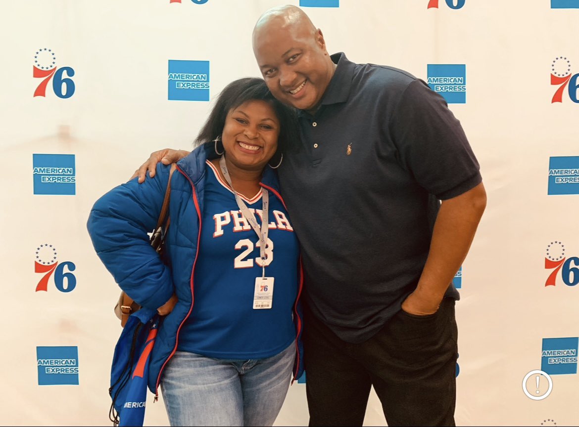 LaurenG02922312's tweet photo. 4/24- HAPPY BIRTHDAY ERIC SNOW! 🥳🎊❤️💙🔔🎂 #Sixersbirthday #EricSnow #Sixers https://t.co/AsG6VIdg3q