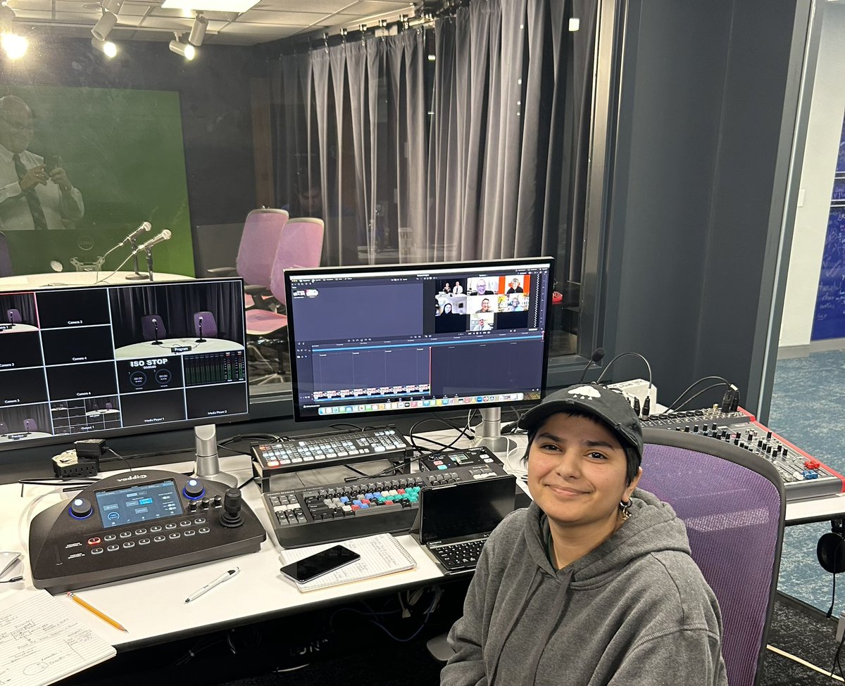 Fantastic Global Panel in IPE 2100 today at Saint Louis University led by visiting faculty Alison Power from the University of Northampton (UK)!
Thank you to our global colleagues for providing their expertise and insight for our students on health systems around the world and