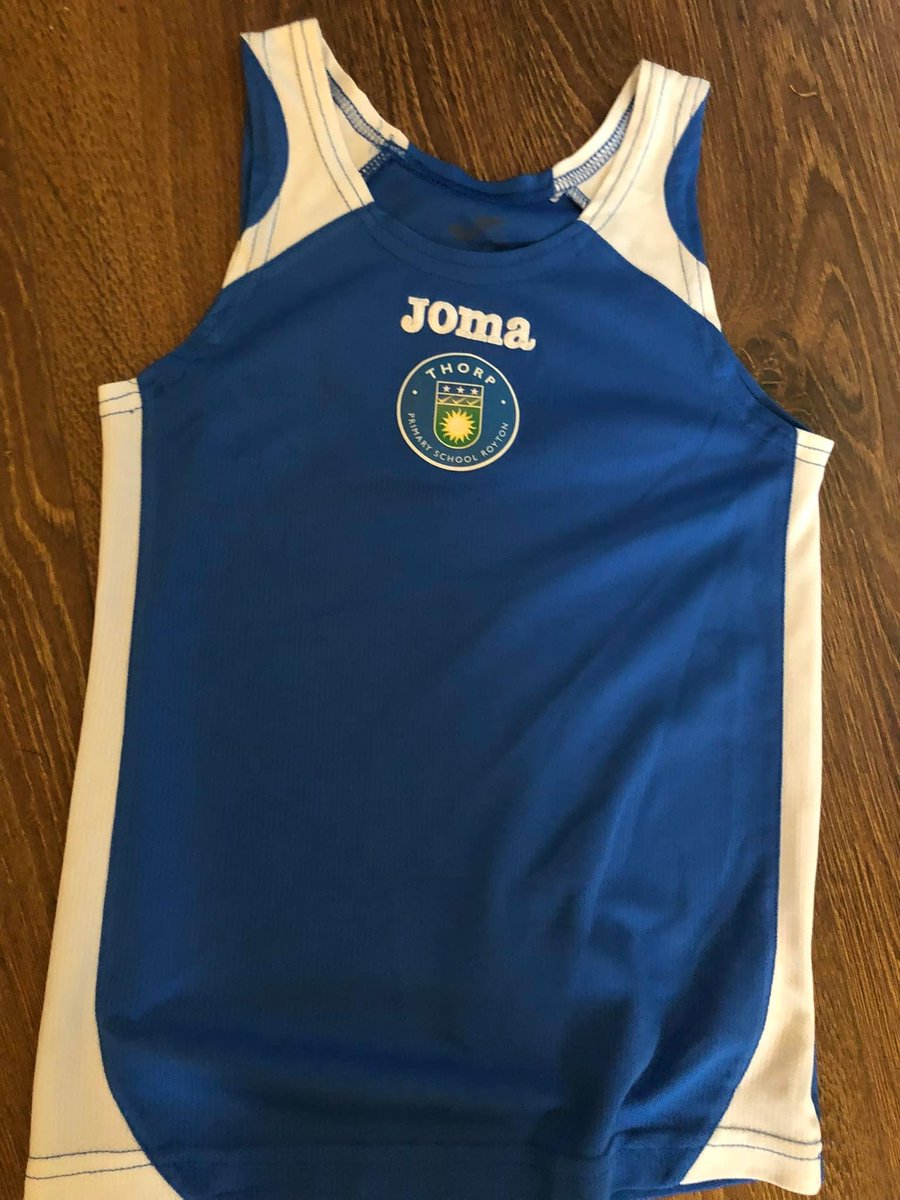 ThorpPrimary's tweet image. This picture can only mean one thing... who is joining Mrs Grayson in Chadderton Park on Saturday for the next X Country race?