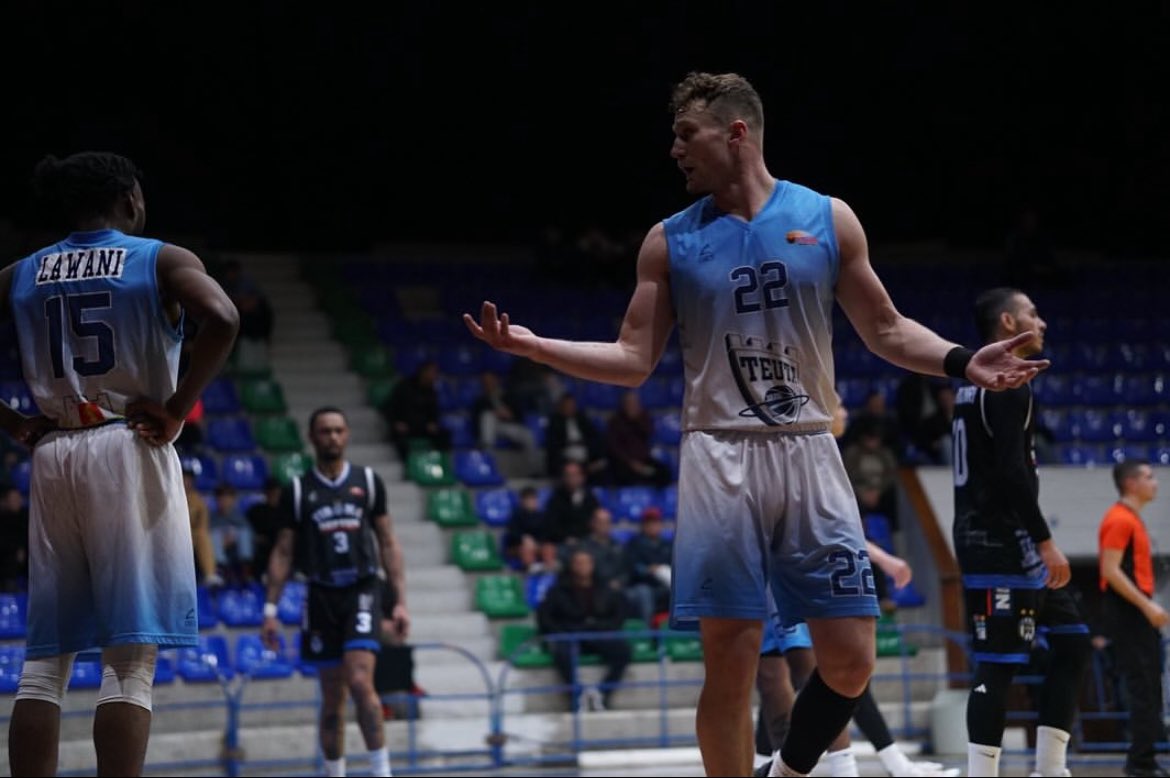 CoachEliBurk's tweet photo. Very happy for @BenUMBB alumni @jsmall2303 and KB Teuta Durres as they finished the regular season with a 15-5 record and the 2 seed in the Albanian Superliga playoffs! Jay ended the regular season averaging 14, 5, &amp; 3!

Congratulations Jay and good luck this postseason! https://t.co/3aMXB4bjMK