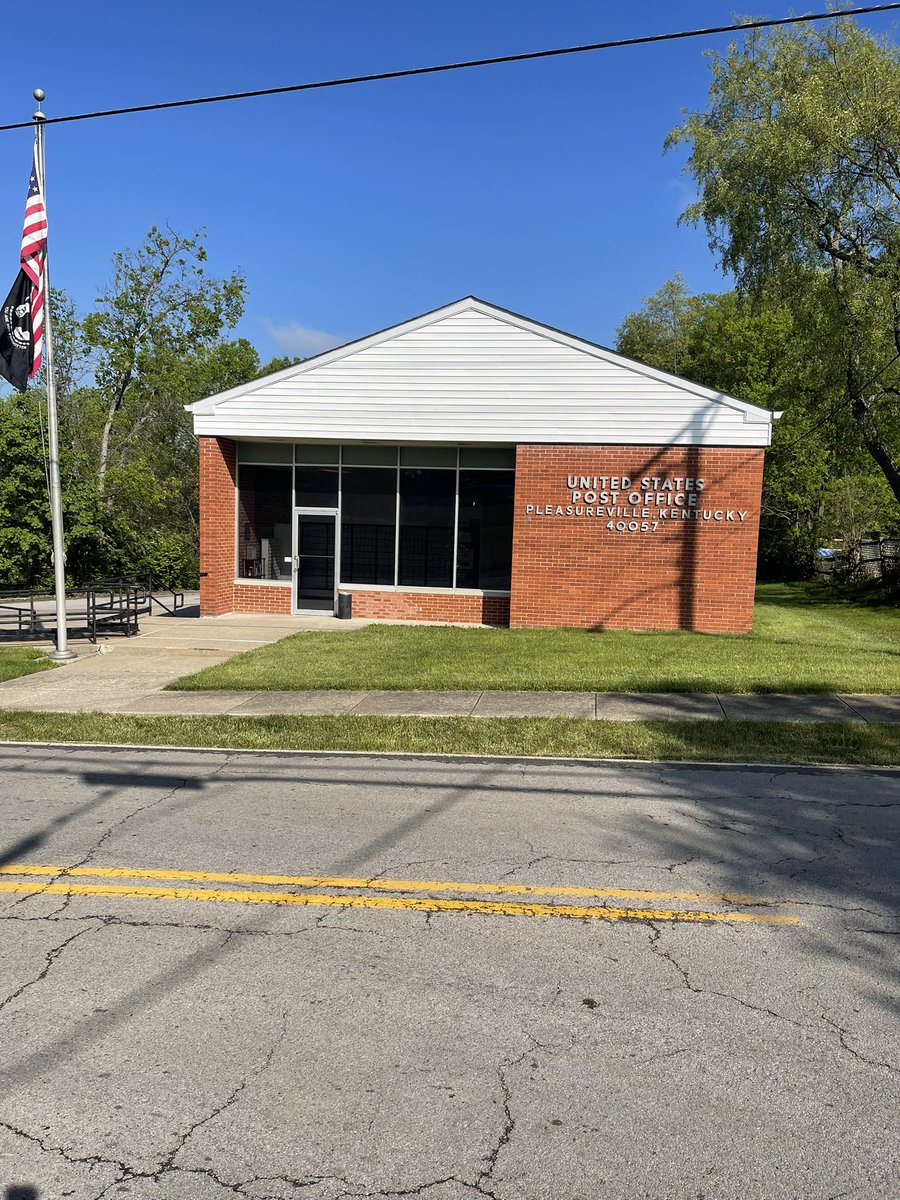gilkisonforky47's tweet photo. Just finishing up canvassing for the day in Pleasureville. Had  several good conversations with everyone today. Enjoyed the opportunity to speak with everyone. I humbly ask for your vote on May 21 st To allow me to fight for us in Frankfort. https://t.co/64dA9irpDb