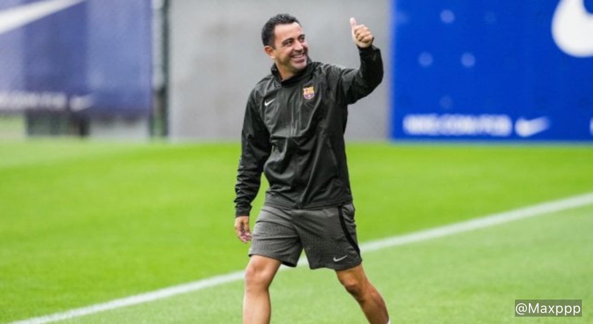 Xavi va rester finalement à la tête de l’équipe première la saison prochaine. #xavi