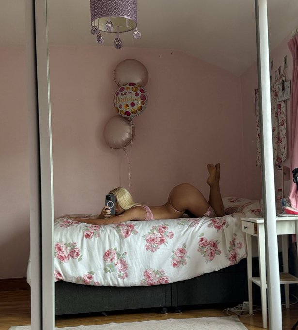 Who wants a custom video tonight? https://t.co/9A7cZdlIV9