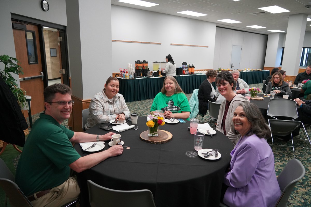 @SCCCLiberalKS  shows its appreciation for all its administrative assistants with a 'tea party' which included sandwiches, cookies, assorted desserts and of course, tea!! #scccsaints #WeAreSCCC #gosaints #HappyAdministrativeProfessionalsDay