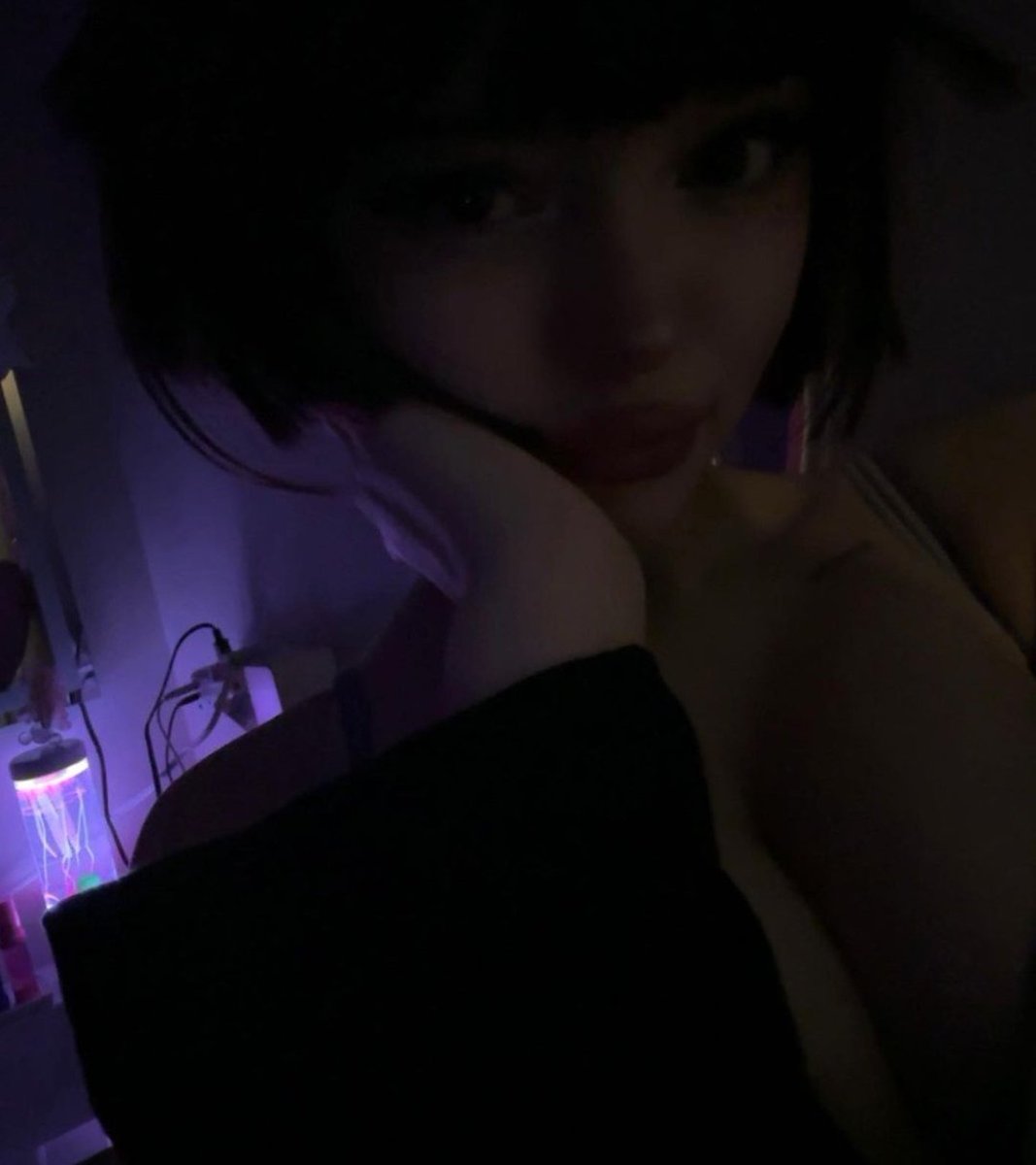 sofia🩷💜 (@sophy819) on Twitter photo 