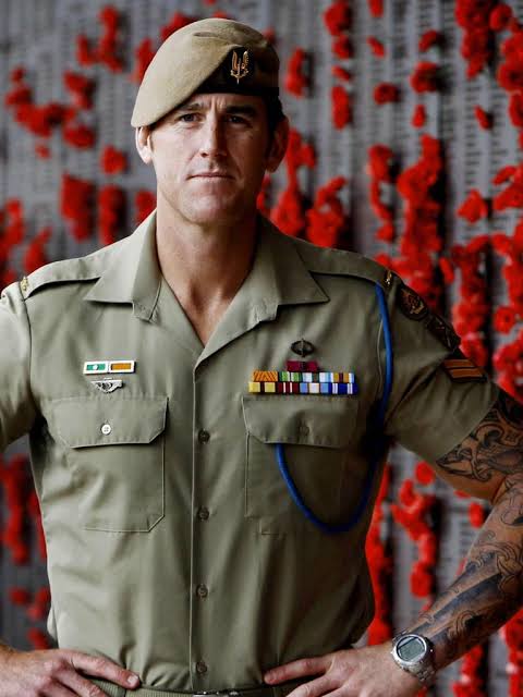 No matter how much the establishment tries to pull you down

Thank you legend, You stand tall well above them and that garbage.

Always a Hero, Forever a Hero.

Just like every other Australian to wear a uniform for our country.