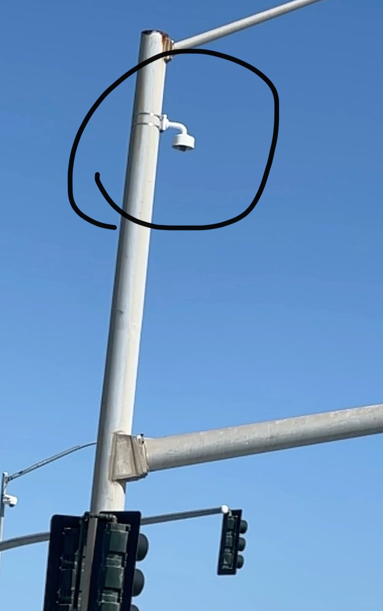 John_FKJR1's tweet photo. 1. Today, as I walked past a #GangStalker, his back to me! He was watching a video, imo it was of me walking to him. I look up and saw this white video camera. It was 3 of the four posts at the inner section! #GS are #Police,#CityOfficials, #cityworkers, #Publicworks ETC! https://t.co/JUWeHQCvKr