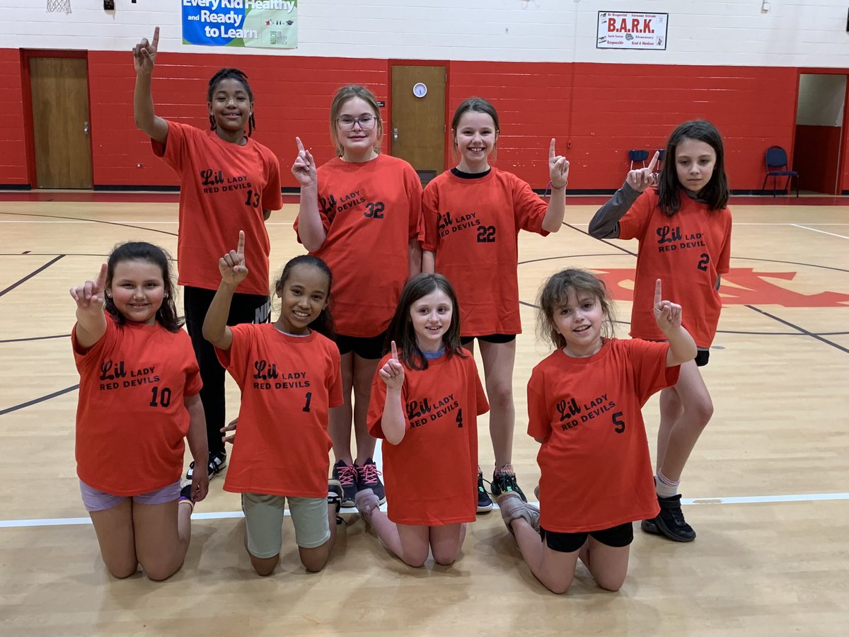 nchswomensbball's tweet photo. What a great two weeks working with our 3-5 grade Little Lady Red Devils! https://t.co/Tf1ho0K46w