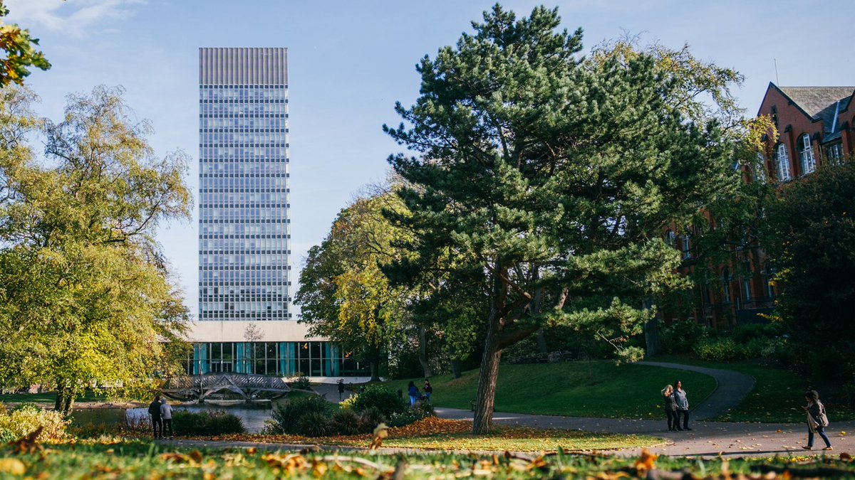 📢📢📢Thrilled to announce @sheffielduni have won Best Student Life award at the @whatuni awards tonight! This is an award for student experience and it means so much. Thanks to everyone for their amazing hard work in delivering this. #WUSCA