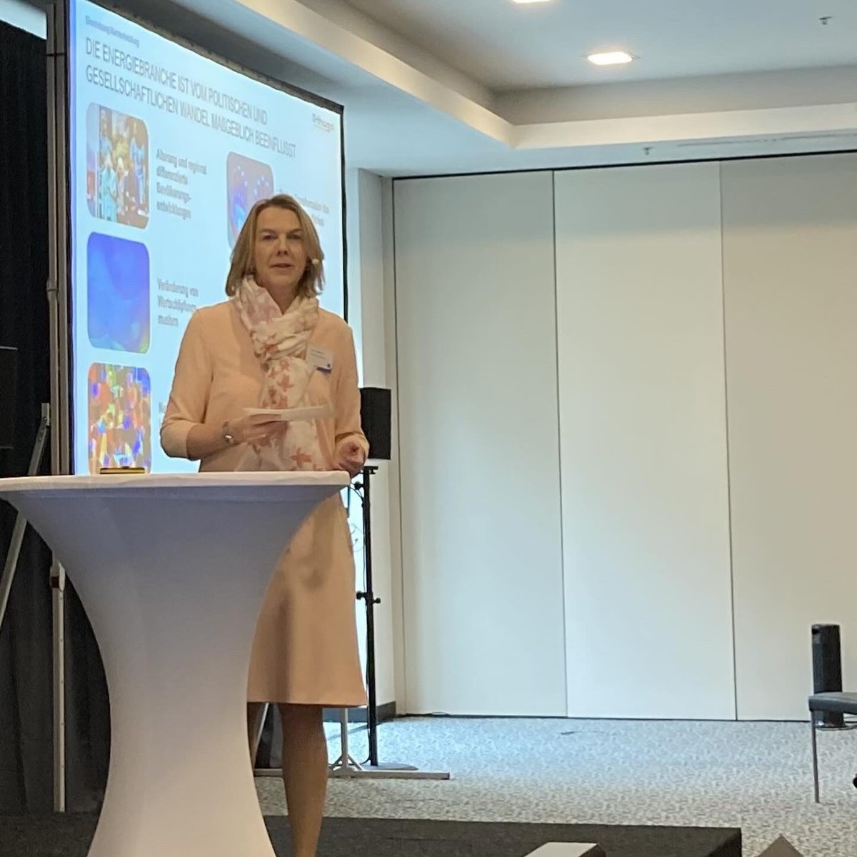 Das kfm. Symposium der <a href="/thuega/">Thüga</a> mit über 140 Teilnehmern aus 60 Unternehmen hat Ansätze diskutiert, die Zukunft der #Energie zu gestalten: von #ki über #cybersicherheit von unserem CIO Oliver Hertzog bis zu langfristiger Unternehmenssimulation und #Finanzierung. Das ist Mehrwert!