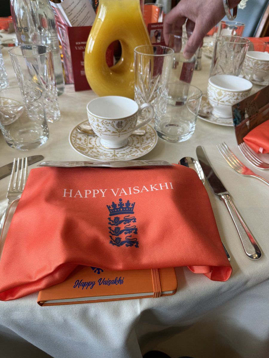 dhillg's tweet photo. Celebrated Vaisakhi at the ECB. Met some interesting people and ex England cricketer Monty! https://t.co/H2E94RE2Gu