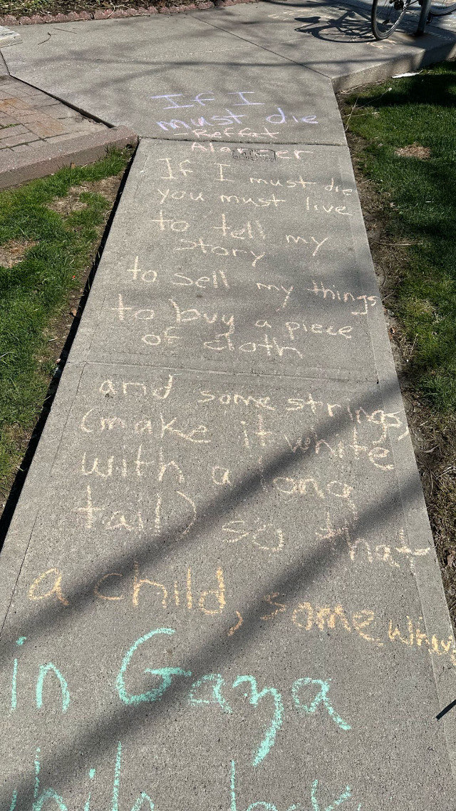 In front of the Toronto Public Library after it took down Refaat Alareer's poem. We don't want or need Nazi libraries to tell your tale. We will carry on your legacy @itranslate123 🕊️