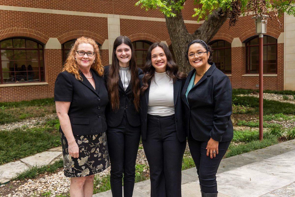The Biology Department was represented at the 2024 Honor Convocation by Dr. Dean, Dr. Luna, and the two top Bio-Majors Breianna Roenz and Ashley Smelley. Congratulations on your academic success! AP