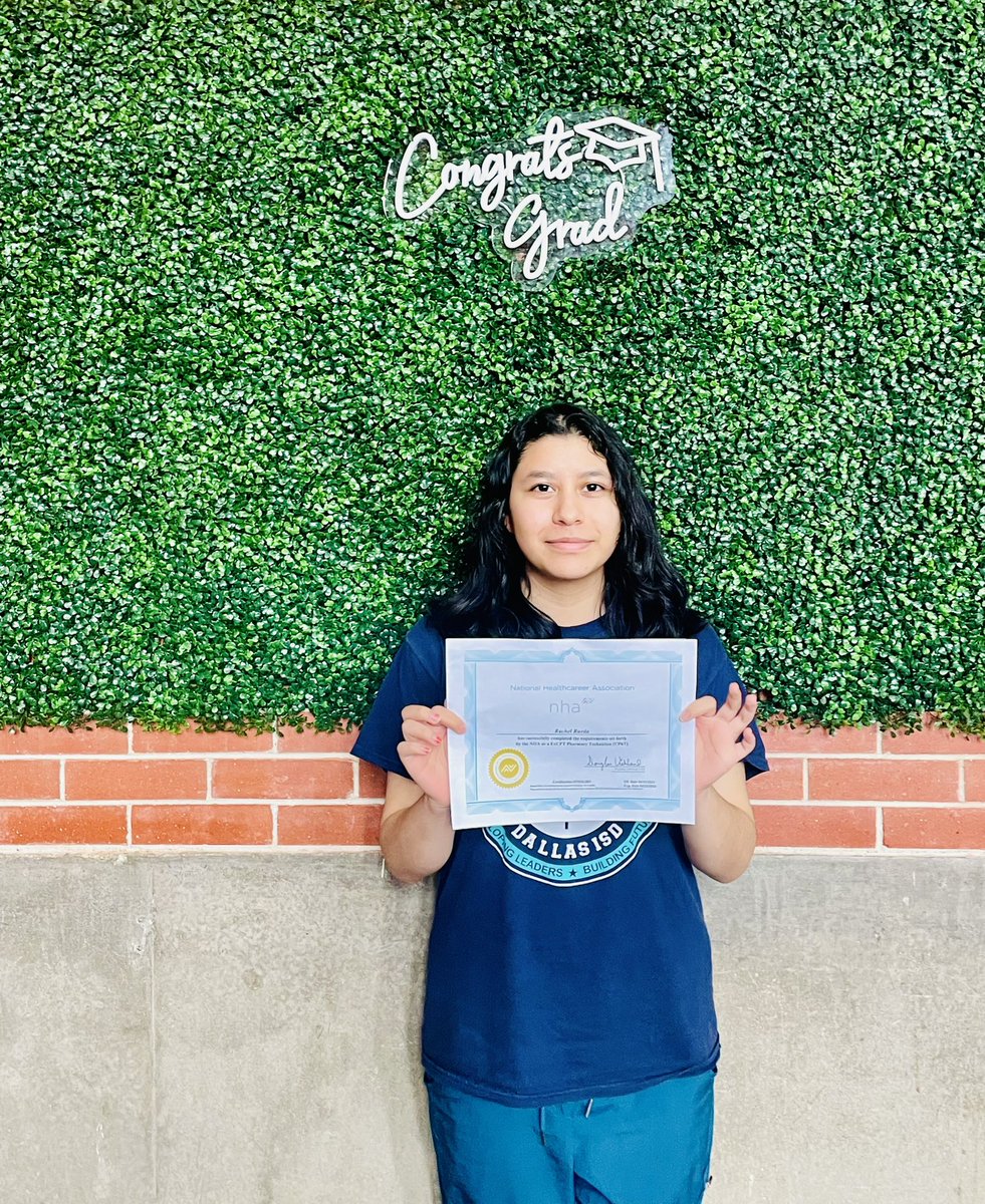 We are super excited for Spruce HS senior Rachel Rueda for being the 1st to pass her Pharmacy Technician certification. So proud. 🌟 #ccmr #thefutureisbright #cieastthebest @Alvarenga_DISD @DrBrianLusk