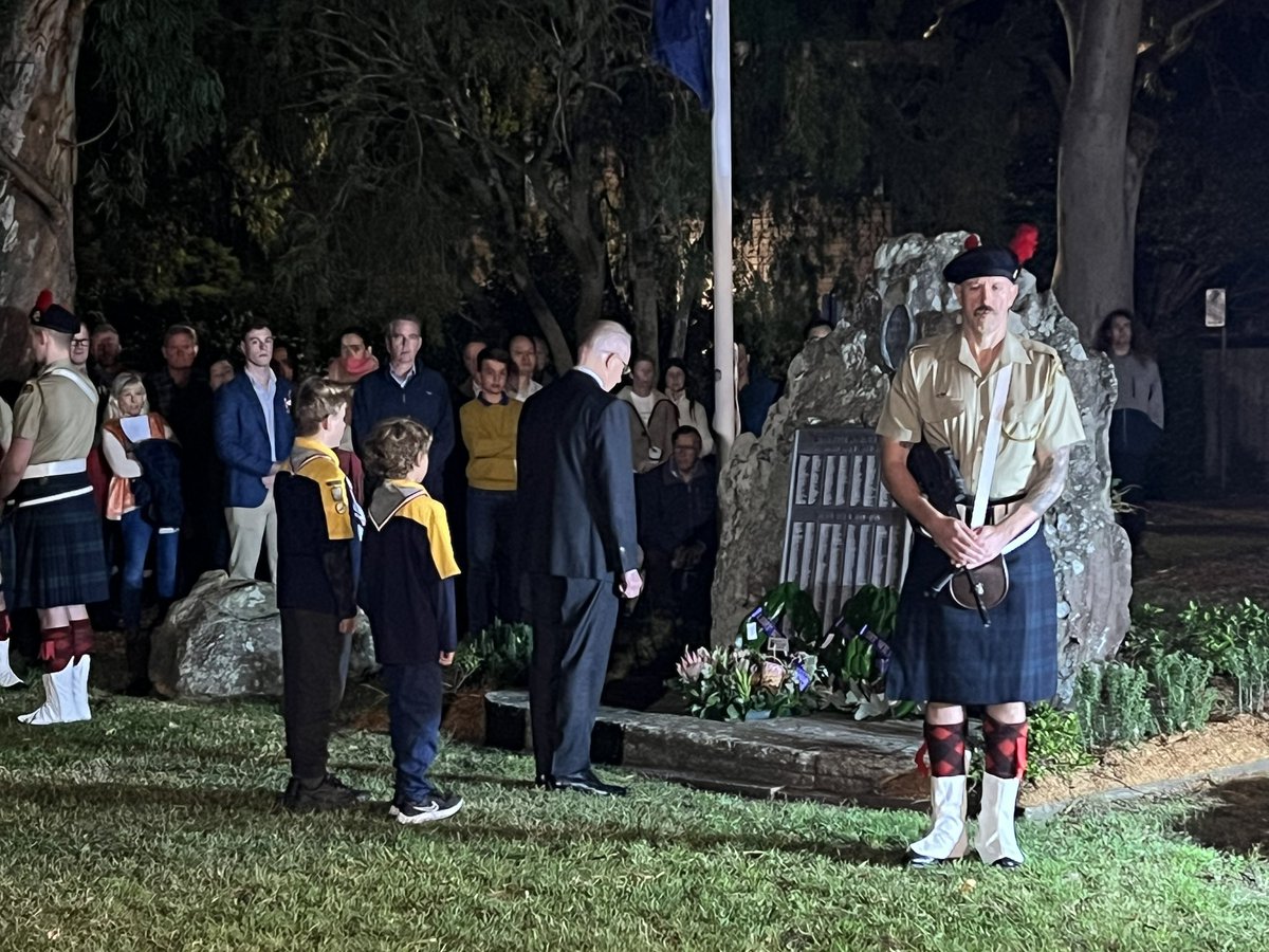 A moving Dawn Service at Roseville Memorial Park for ANZAC Day 2024. Lest we forget.