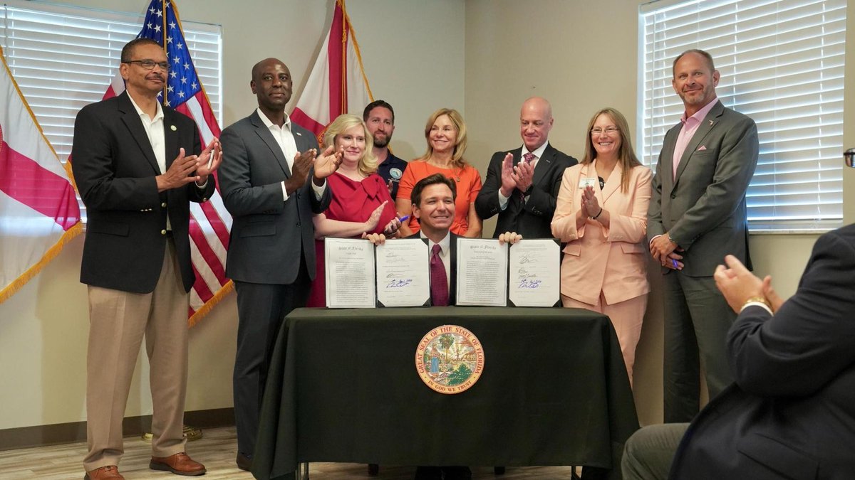 GovRonDeSantis tweet picture