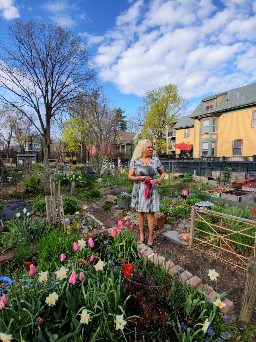 Basking in the serenity of my garden, adorned in my favorite dress that whispers tales of spring. Surrounded by nature's palette, I stand where flowers bloom and hearts sing. 🌿👗 #GardenGrace #SpringFashion #NatureLover #Flowers #tulips  🌼💮