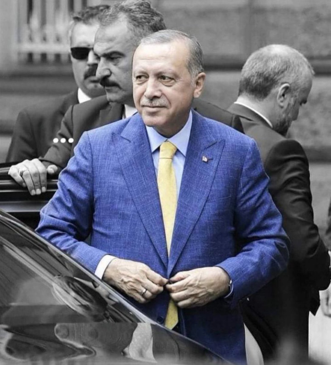 Kral olmak; Sadece yetkinlik ya da bir marifet değil, Bir yaradılış meselesidir📌 @RTErdogan ♥️