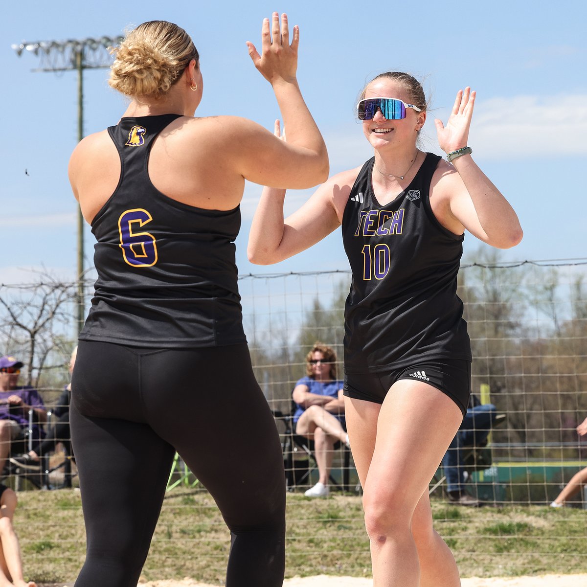 Golden Eagles embark to Morehead for 2024 OVC Beach Volleyball Tournament

📰 tinyurl.com/46ehf5xz

#WingsUp #OVCit