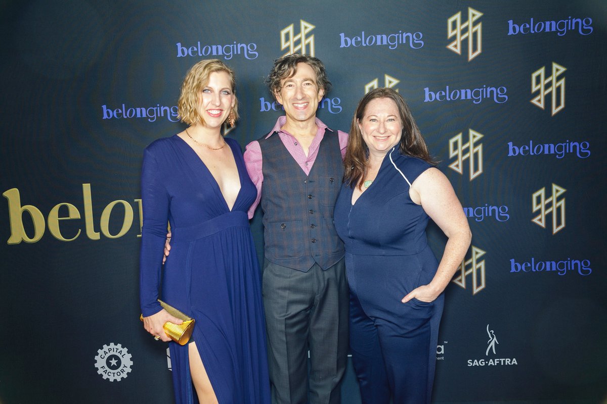 ericgouldbear's tweet image. Producers Becky Miller, @ericgouldbear &amp;amp; @NiceJewishNikki at the Apple TV premiere of #BelongingTheSeries 

📸 Matt Stasi (stasiphotography.com)
