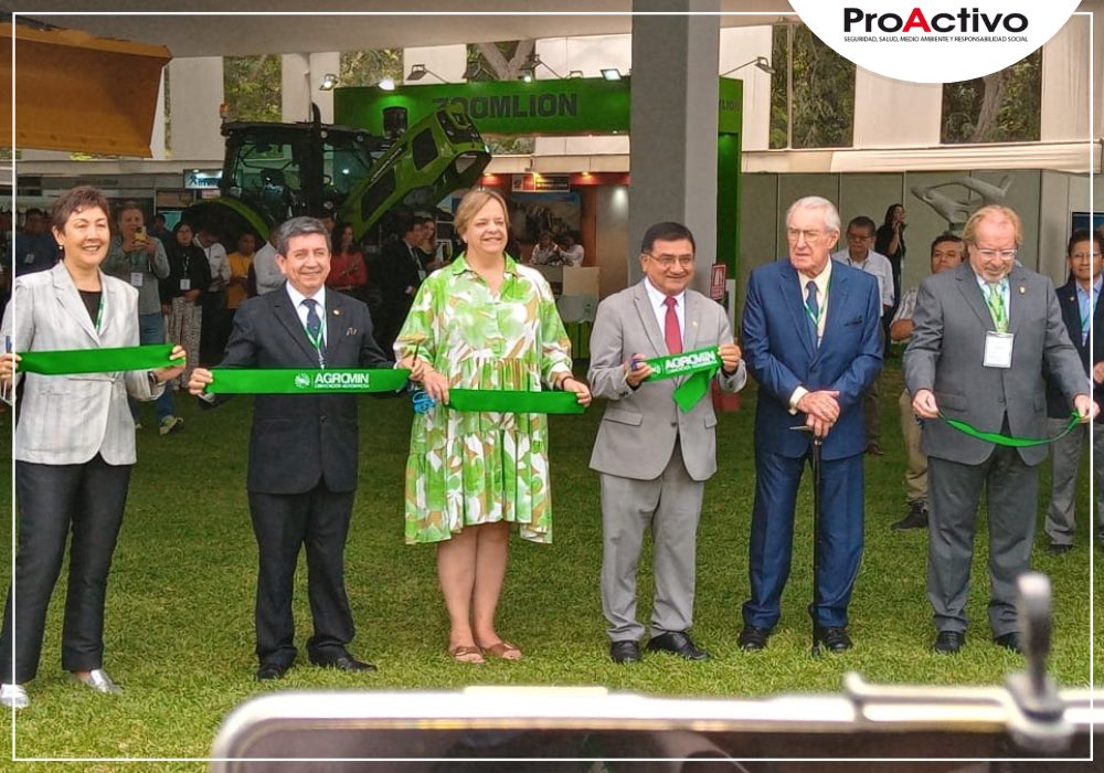proactivoperu's tweet photo. #ProActivoEnAGROMIN🌱
🔴Hoy se llevó a cabo la inauguración de AGROMIN 2024, donde se reunieron representantes del sector público, privado, academia y sociedad civil.
#AGROMIN #LaSinergiaYaSeDa #AgriculturaSostenible https://t.co/Q7yJm0YVZt