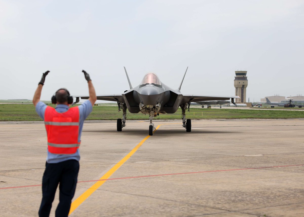 Here at #TeamTinker, we love visitors. Especially when those visitors are F-35's, the most lethal, survivable and connected fighter aircraft IN THE WORLD! After all, sustainment is #Okie business. 🤠 #WarfighterWednesday #AviationExcellence