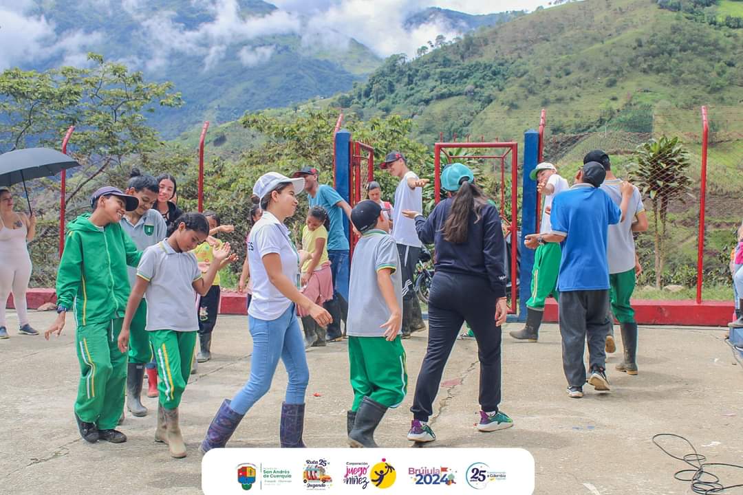 Asi vivimos nuestro cuarto encuentro en la celebración del mes de la niñez, junto a las comunidades de Las Veredas de Atezal y Guayabal.

#SúmateJugando #Brújula2024 #díadelaniñez