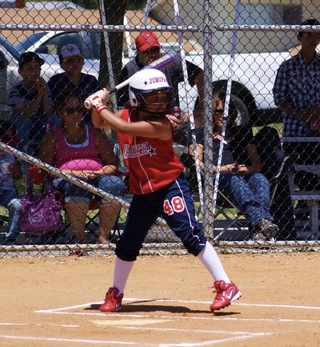 FresnoStateSB's tweet photo. 𝐇𝐀𝐏𝐏𝐘 𝐒𝐄𝐍𝐈𝐎𝐑 𝐖𝐄𝐄𝐊, @brrocc27‼️ https://t.co/lAe23xImPG