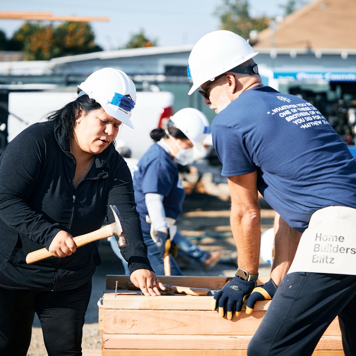 Saturday build day opportunity open NOW- May 4th! ⚒️🏘️ #LA2050 Habitat LA is proud to partner with @LA2050 and host two build sites on May 4th! We have spots available in #Lancaster and South #LosAngeles. Create an account & use join code LA2050 here: bit.ly/3U3lopg