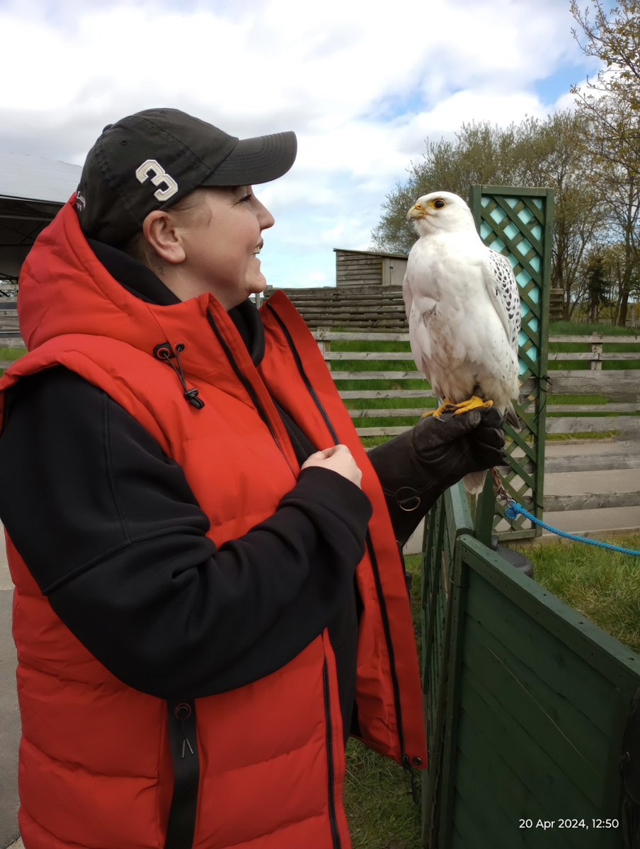 angiesfoxx's tweet photo. Little visit to Cannon Hall farm https://t.co/ChQNwkfpVP