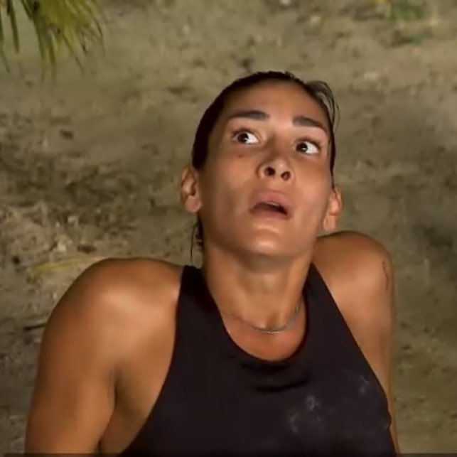 Sadece küfür ve hakaret eden Berna bugün rezil olup elendi. Biz senden razıyız Aleyna

#SurvivorAllStar2024