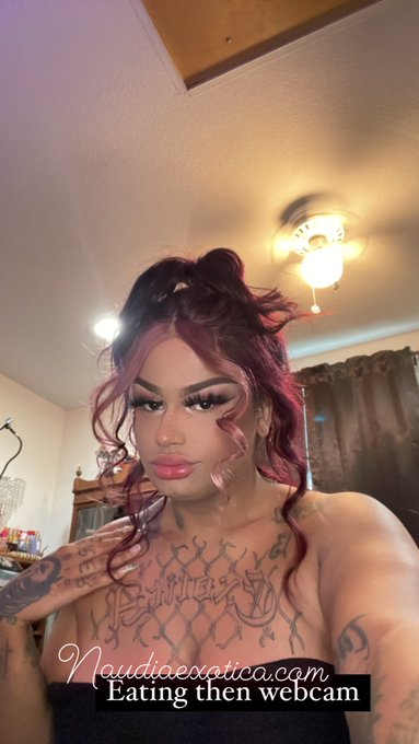 Ummmmmm, I just can&rsquo;t even stress enough how trying to start a candle business is bullshit. I&rsquo;m happy<a href="/tag/model"class="tags"><span>#model</span></a><a href="/tag/lgbt"class="tags"><span>#lgbt</span></a><a href="/tag/beauty"class="tags"><span>#beauty</span></a><a href="/tag/style"class="tags"><span>#style</span></a><a href="/tag/daily"class="tags"><span>#daily</span></a><a href="/tag/ink"class="tags"><span>#ink</span></a><a href="/tag/tattoos"class="tags"><span>#tattoos</span></a>