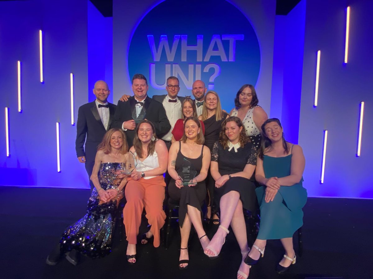 What a fabulous night for @sheffielduni at the @Whatuni Student Choice Awards tonight! Winning in 3 categories; Student Experience University of the Year Students' Union of the Year I've said it before: the students of Sheffield are very very lucky!! #WUSCA