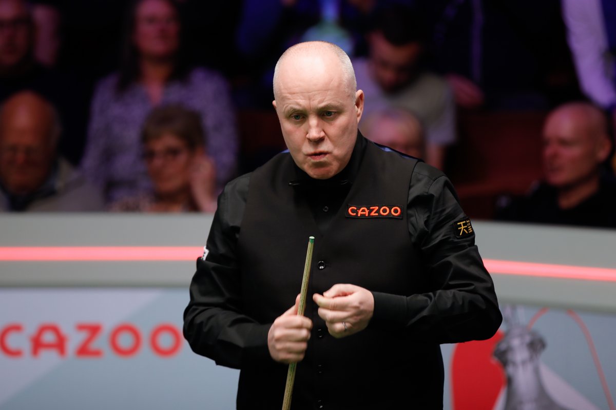 John Higgins leads Jamie Jones 5-4! The Wizard of Wishaw trailed 3-1, but recovered to lead by two frames before Jones took the last. They conclude tomorrow night 🤝 #CazooWorldChampionship | @CazooHelp | @RiyadhSeason