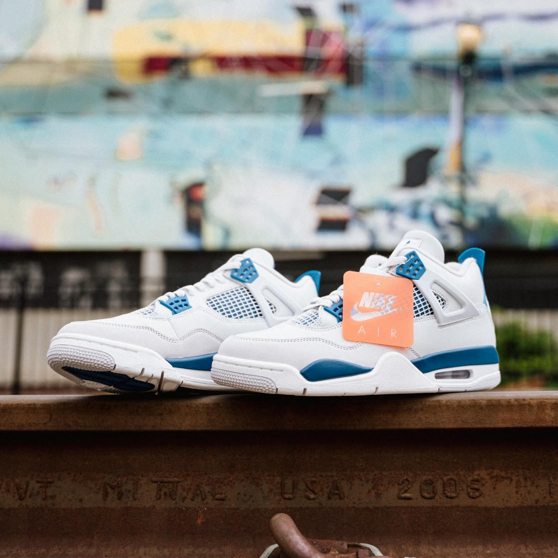 We will be giving away a pair of FREE Air Jordan 4 'Military Blue' to one of our followers. 
Follow these rules to enter in:
1. Follow Us
2. Retweet & Like This Post
3. Reply to this post tagging 3 people.
Winner will be chosen on 5/3