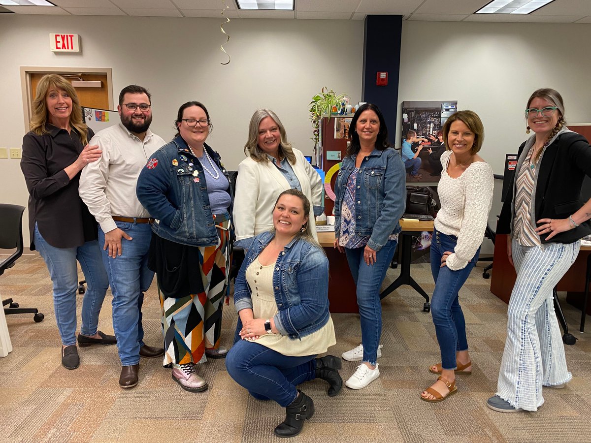 Today, GPS Ed staff proudly wear denim in solidarity for #DenimDay. This movement began as a powerful protest against victim-blaming, sparked by a disturbing court ruling. Let's stand together to support survivors and raise awareness about sexual violence.
#denimdaymke2024
