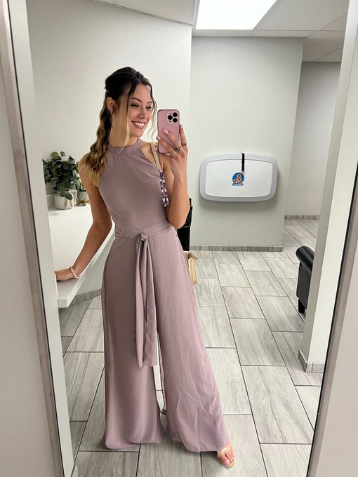 Feels soooo good when you no longer have someone&rsquo;s dusty ass son stressing you out all the time!!!! 🤍🥳<a href="/tag/realloyalfans"class="tags"><span>#realloyalfans</span></a>