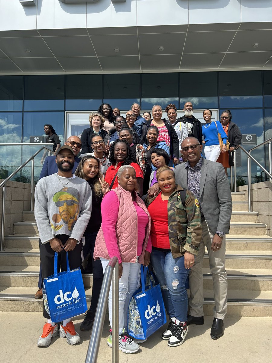 Happy Administrative Professionals Day! We celebrated our Team Blue MVP’s! Admin greet visitors, manage data, organize collaborations and much more. Thank you for your endless support.