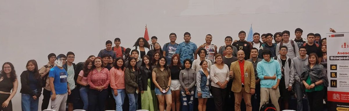ubausate's tweet photo. ¡Gracias a todos los que fueron parte del evento sobre búsqueda de empleo en la UJBM, organizado por la Oficina de Inserción Laboral y Seguimiento al Graduado de la @ubausate !

¡Manténganse atentos para más eventos en la Universidad Jaime Bausate y Meza! 🎓 https://t.co/wDTFecFfsi