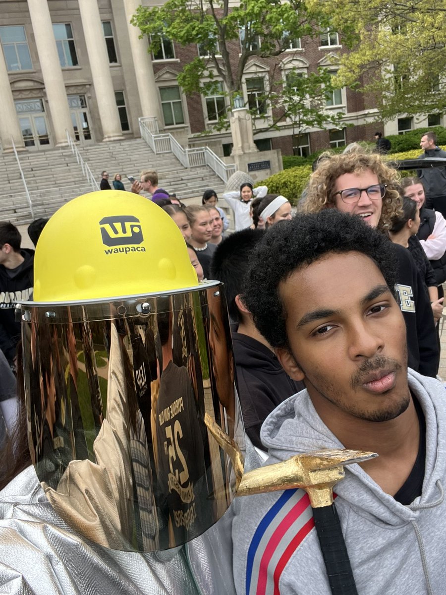 PurdueAFS's tweet image. Had a great time at @LifeAtPurdue ‘s #PurdueDayOfGiving run and rally! 

If you want to support more of the projects we run at our chapter, which we’ll be posting more of, please consider donating!

dayofgiving.purdue.edu/campaigns/amer…