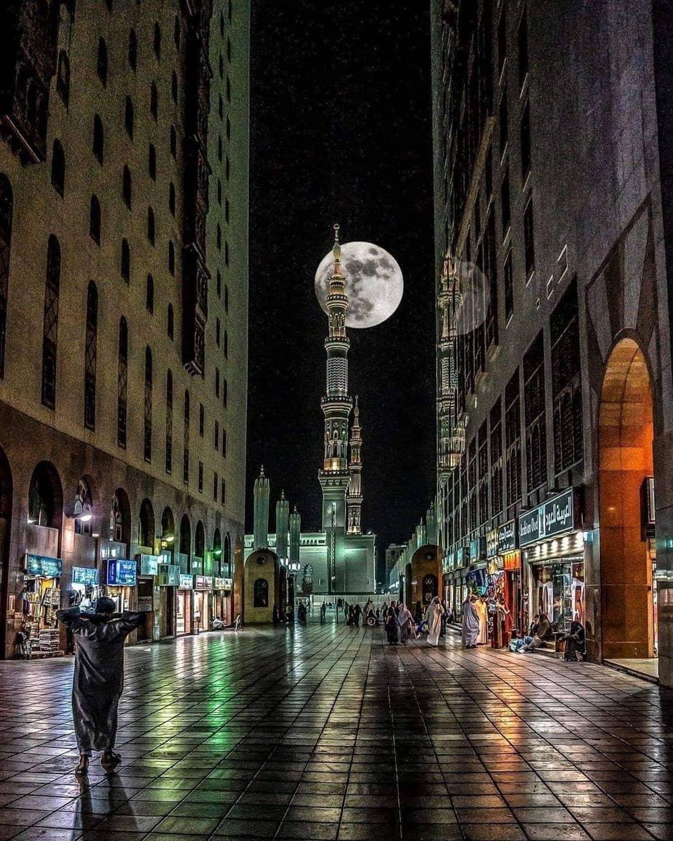 Moon of the Prophet's Mosque