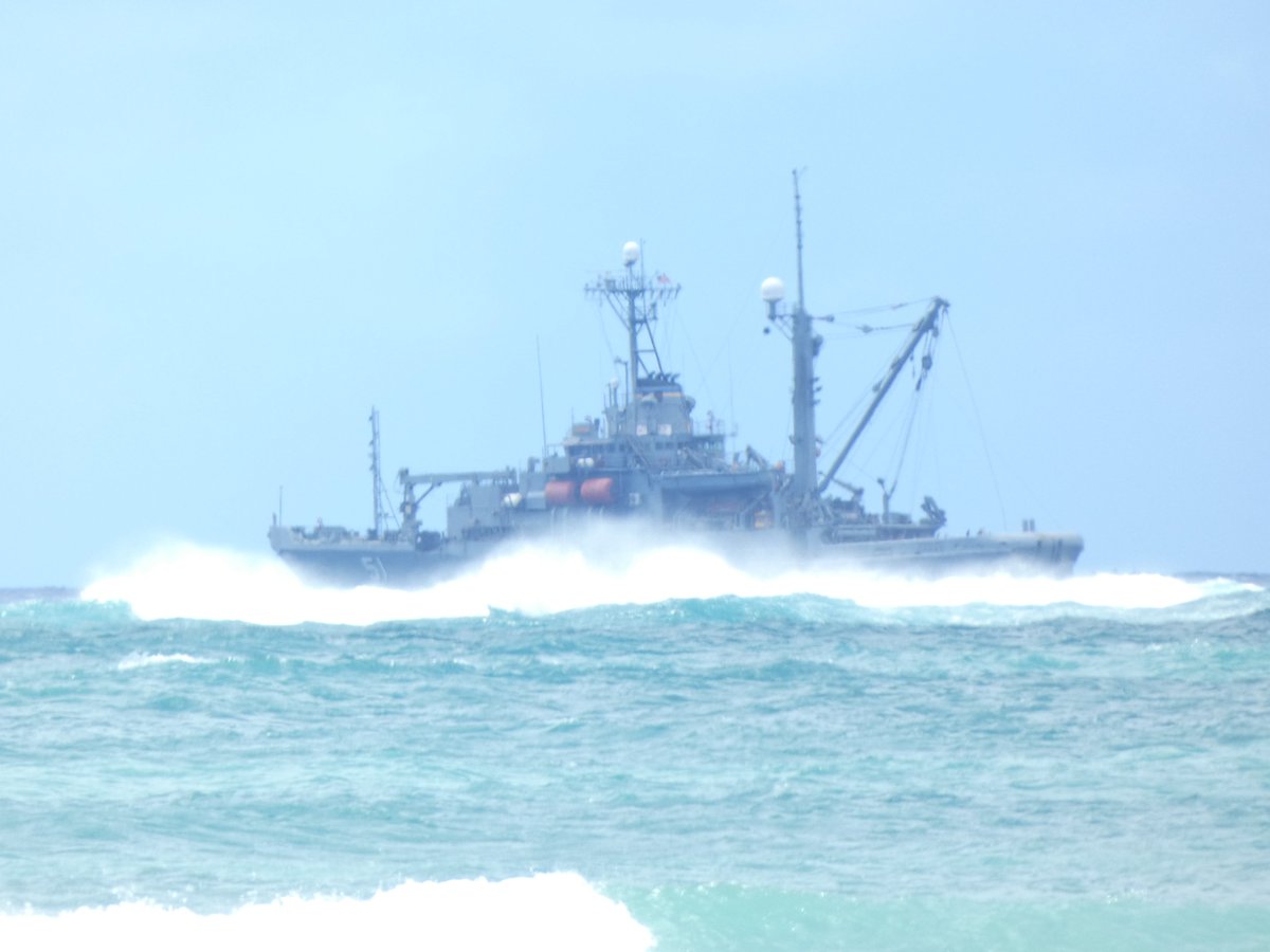 USNS Grasp (T-ARS-51) Safeguard-class salvage ship near Pearl Harbor, Hawaii - April 24, 2024. Grasp has taken up station here for the last two and a half days, perhaps testing/calibrating equipment or maybe it's a good fishing spot. #usnsgrasp #tars51