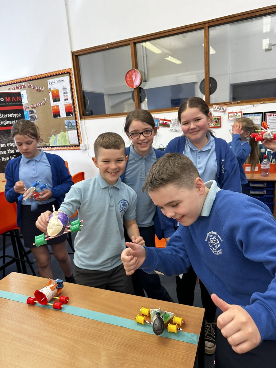 Techwuman's tweet image. Our latest #STEM activity day was delivered to the Year 5 &amp;amp; 6 pupils @Carreghofa. The pupils enjoyed working together in teams, creating different prototypes and competing for the winning prize! 

The day was sponsored by @rafyouthengage 

 #inspire #education #stemeducation