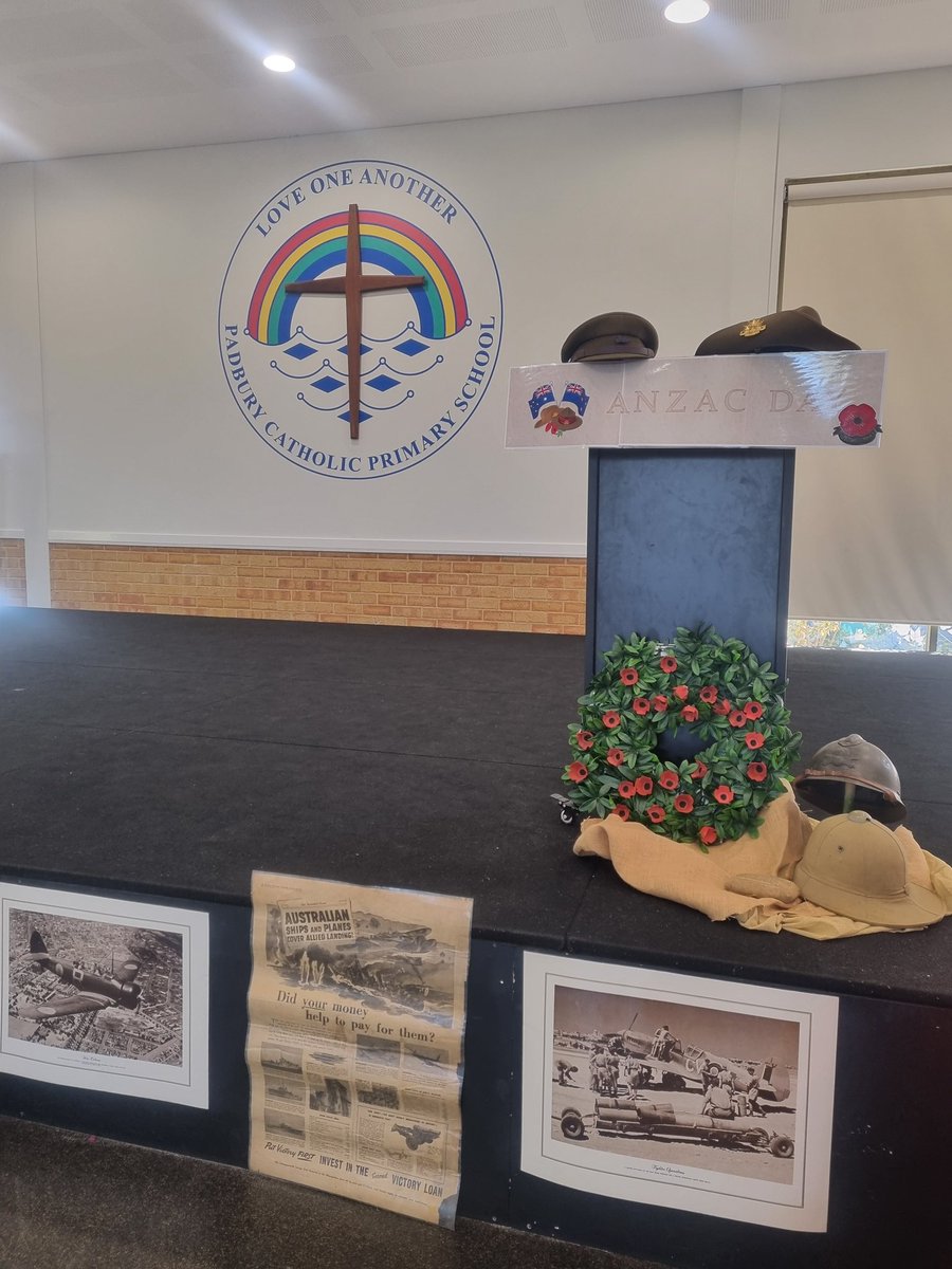 daniellewardro2's tweet photo. ❤️🇦🇺 ANZAC Day Prayer Service 🇦🇺❤️ Our prayer focus yesterday with some very special commerative memorabilia! #pcps #LestWeForget #AnzacDay https://t.co/EjmwoPvOZU