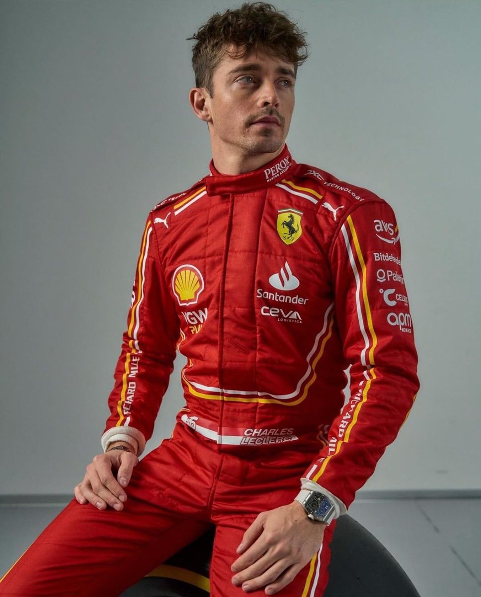 lewis_cl16's tweet photo. Different Ferrari colours worn by Charles, a thread.🐎

Rosso corsa: https://t.co/8IBzioCkrm