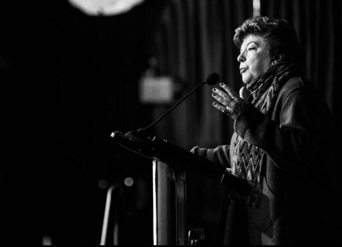 Some people are just larger than life, both in this world and I am certain, also in the next. @DelaineEastin unapologetically supported women, with every fiber of her being. She could have cast a huge shadow - instead she pulled each of us into her light. Forever grateful.