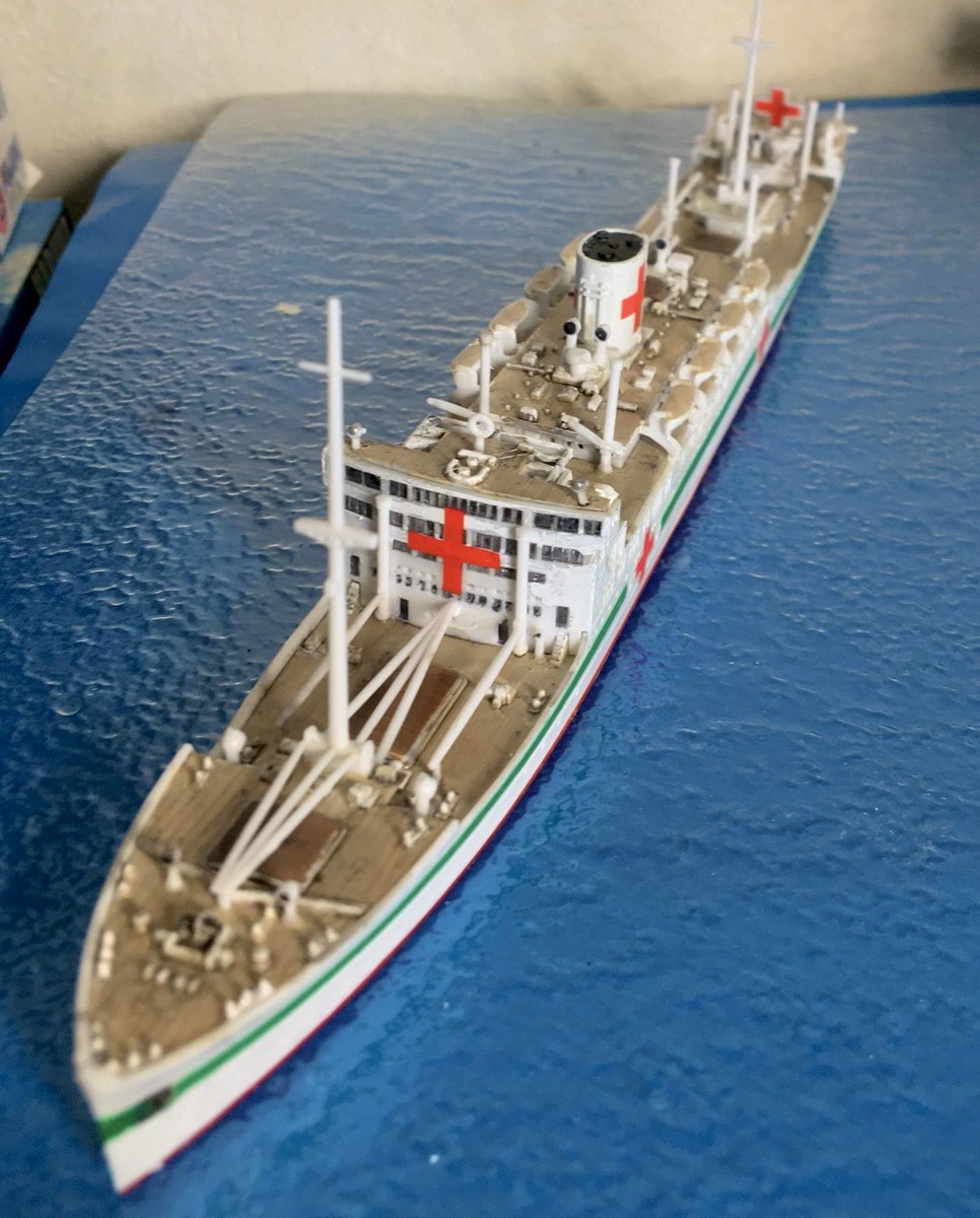 特設病院船氷川丸です。日本郵船貨客船として1928年11月横浜船渠で起工